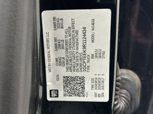 Used 2024 Chevrolet Colorado Trail Boss w/ Advanced Trailering Package image 20