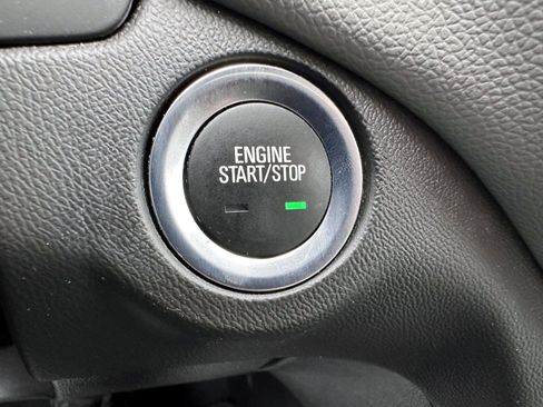 Used 2023 Chevrolet Equinox LS w/ LS Convenience Package AWD/4WD image 21