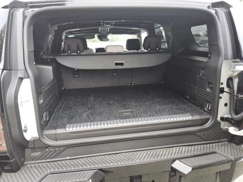Used 2025 GMC Hummer EV 2X AWD/4WD image 3