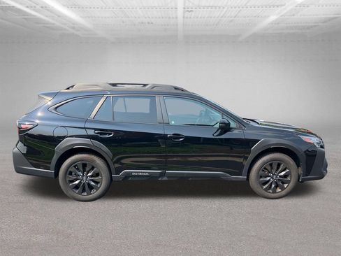Used 2023 Subaru Outback Onyx Edition XT AWD/4WD image 14