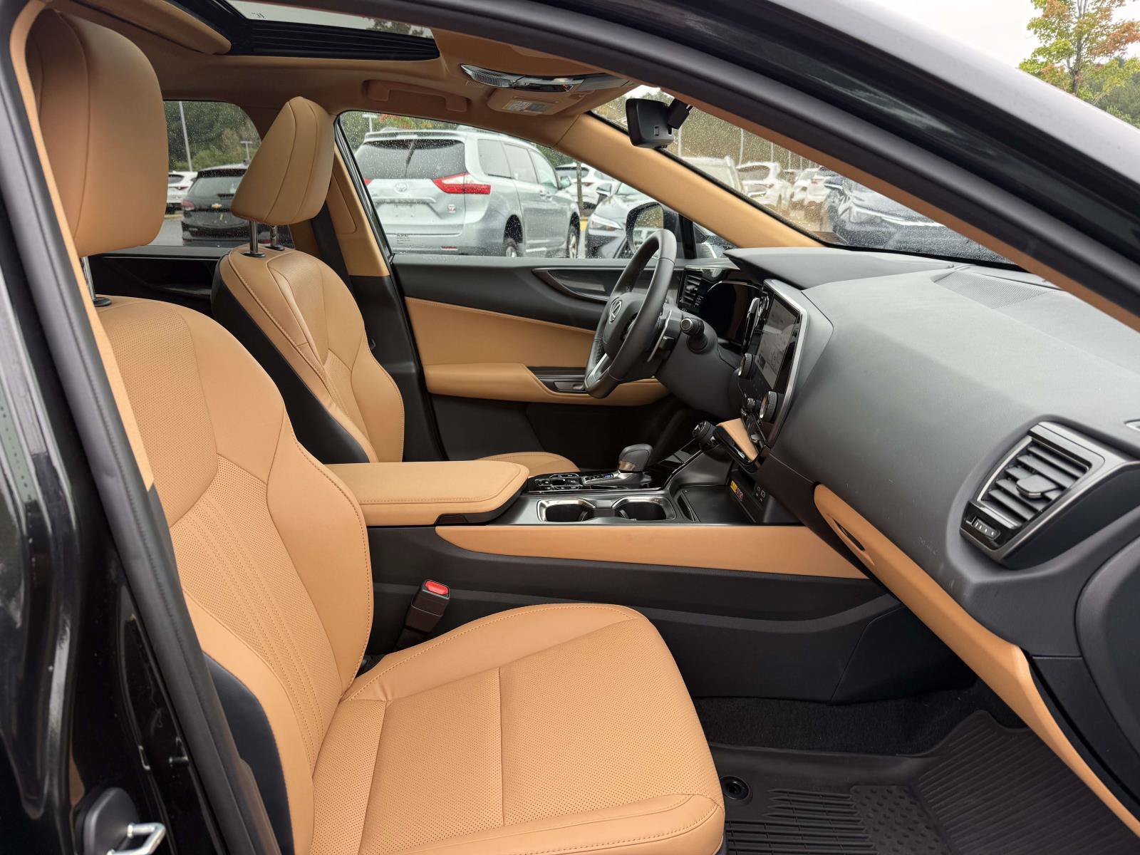Used 2025 Lexus NX 350 AWD w/ Accessory Package (P2) image 14