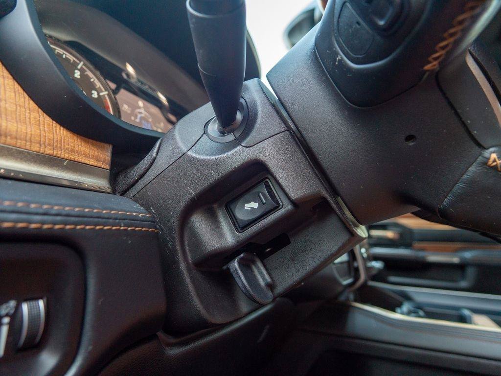 Used 2019 RAM 2500 Limited AWD/4WD image 24