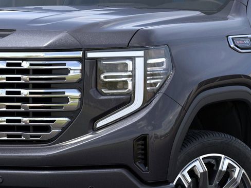 New 2026 GMC Sierra 1500 Denali w/ Denali Reserve Package image 10