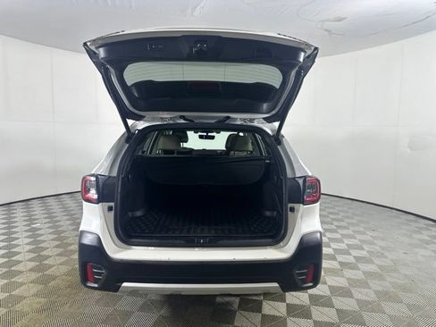 Used 2020 Subaru Outback Limited AWD/4WD image 8