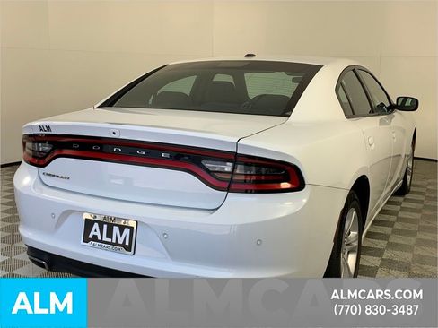 Used 2022 Dodge Charger SXT image 9
