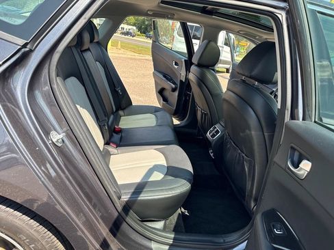 Used 2019 Kia Optima EX w/ EX Premium Package FWD image 23