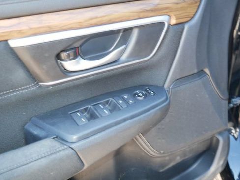 Used 2018 Honda CR-V EX image 16