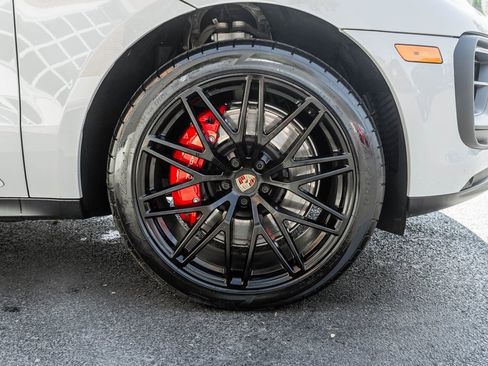 Used 2023 Porsche Macan GTS w/ Premium Package Plus image 5