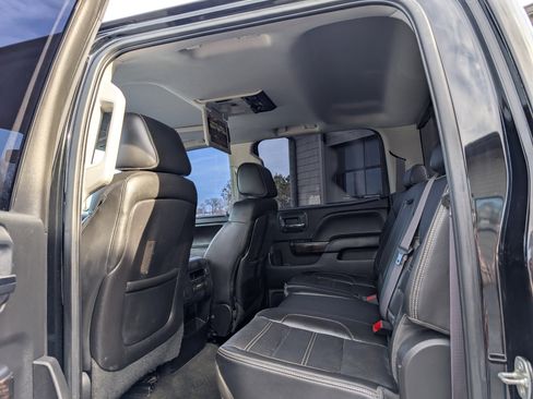 Used 2015 GMC Sierra 2500 Denali image 15