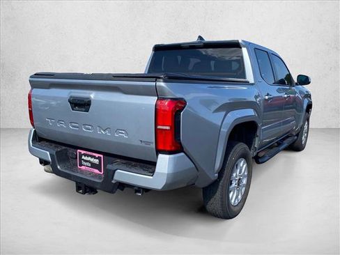 Used 2024 Toyota Tacoma SR5 RWD image 5