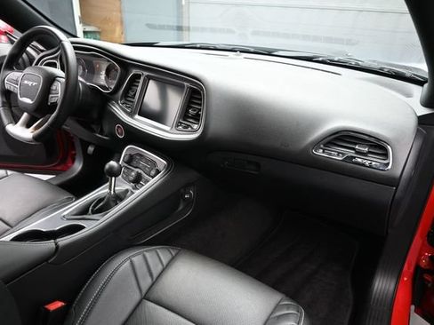 Used 2016 Dodge Challenger SRT Hellcat RWD image 26