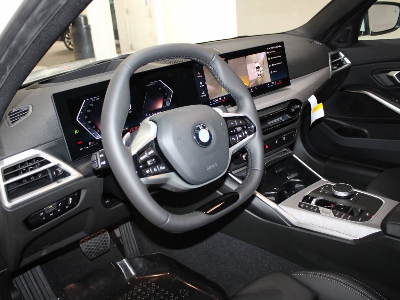 Certified 2026 BMW 330i Sedan RWD image 11