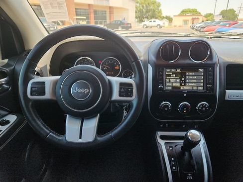 Used 2016 Jeep Compass High Altitude AWD/4WD image 12