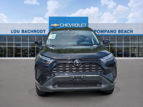 Used 2024 Toyota RAV4 XLE FWD image 2
