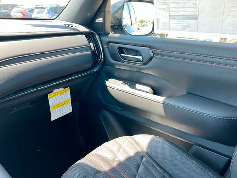 New 2025 Nissan Armada PRO-4X image 10