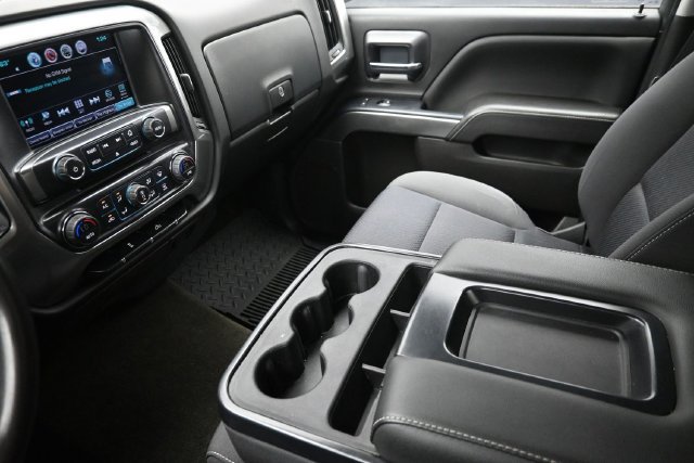 Used 2017 Chevrolet Silverado 1500 LT w/ All Star Edition AWD/4WD image 29