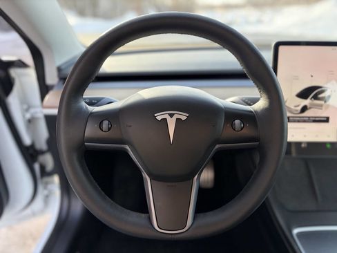 Used 2022 Tesla Model 3 Performance image 29