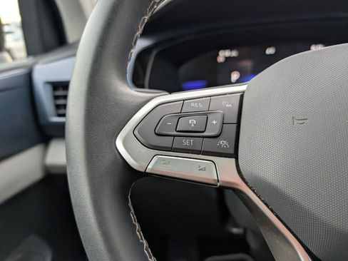 Used 2023 Volkswagen Taos SE image 27