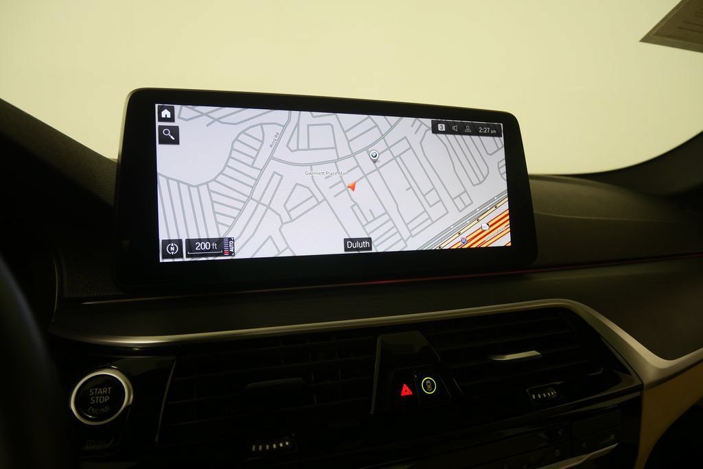 Used 2022 BMW 530i RWD image 22