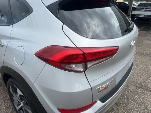 Used 2017 Hyundai Tucson Limited w/ Limited Ultimate Package 03 image 34