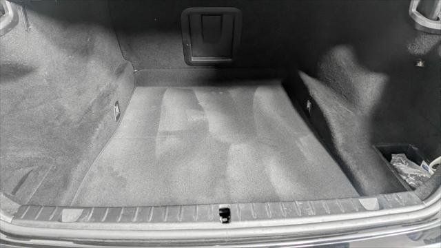 Used 2017 BMW 740i RWD image 19