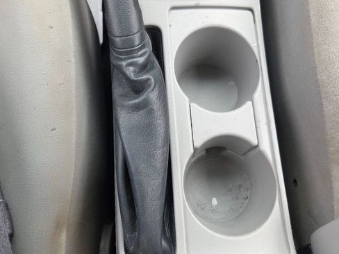 Used 2013 Toyota Corolla L FWD image 18