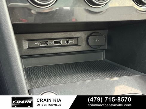 Used 2019 Volkswagen Tiguan SEL image 19