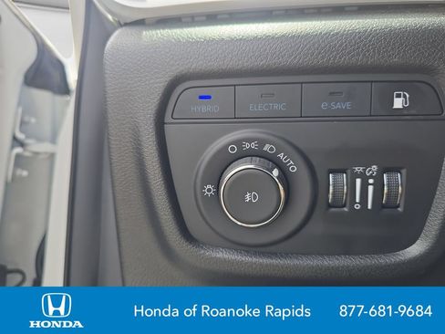 Used 2024 Jeep Grand Cherokee Limited 4xe AWD/4WD image 29