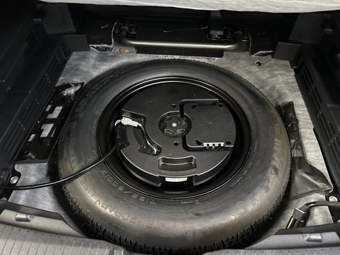 Used 2023 Nissan Rogue SV image 23