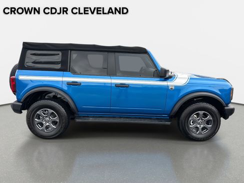 Used 2022 Ford Bronco Big Bend image 3