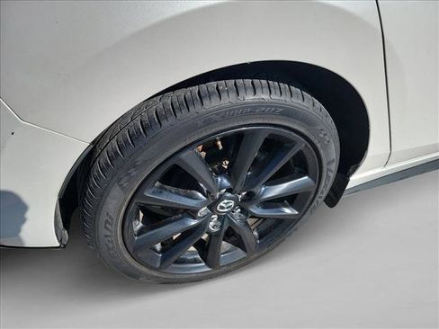 Used 2021 MAZDA MAZDA3 s image 10