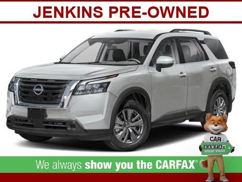 Certified 2024 Nissan Pathfinder SV FWD image 32