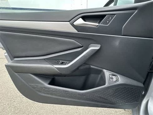 Used 2024 Volkswagen Jetta S image 16