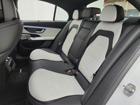 New 2027 Mercedes-Benz E 53 AMG e 4MATIC Sedan image 11