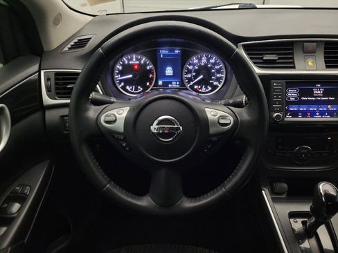 Used 2019 Nissan Sentra SV image 22
