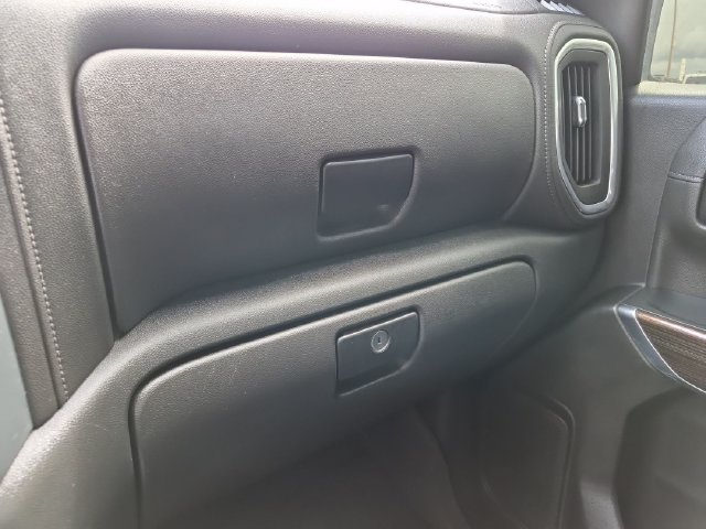 Used 2022 Chevrolet Silverado 1500 LT AWD/4WD image 17