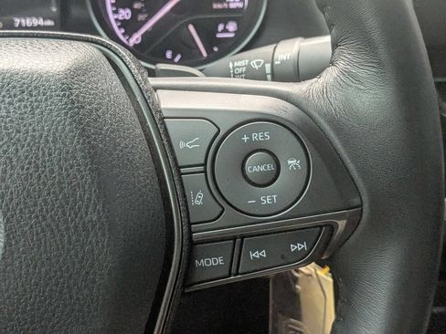 Used 2024 Toyota Camry SE FWD image 17