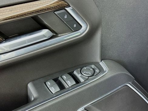 Used 2023 Chevrolet Silverado 1500 RST AWD/4WD image 19
