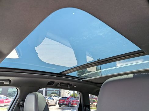 Used 2025 Audi Q7 3.0T Premium Plus image 25