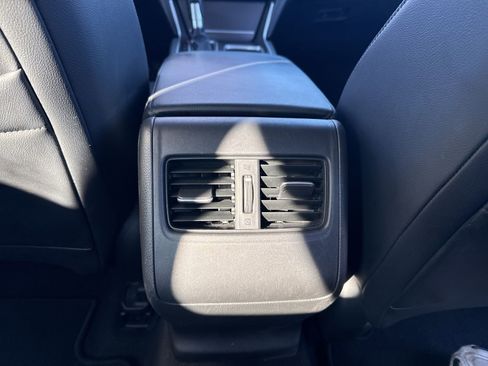 Used 2018 Honda Accord Touring image 25