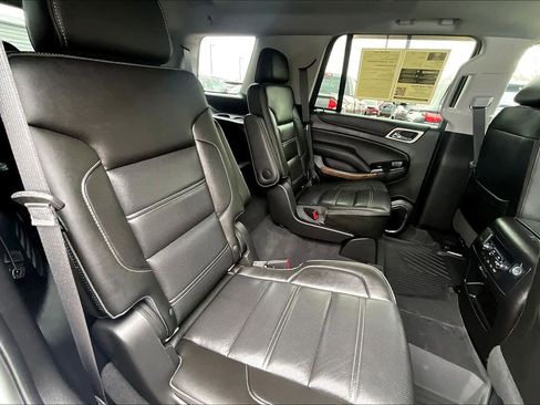 Used 2019 GMC Yukon Denali w/ Denali Ultimate Package image 18