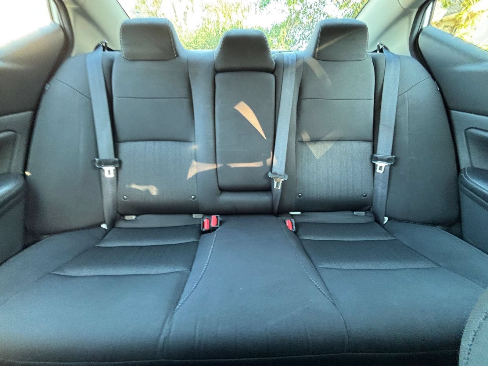 Used 2025 Nissan Altima 2.5 SV FWD image 37