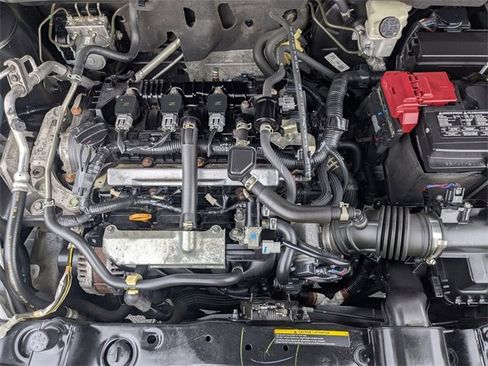 Used 2020 Nissan Kicks S image 21