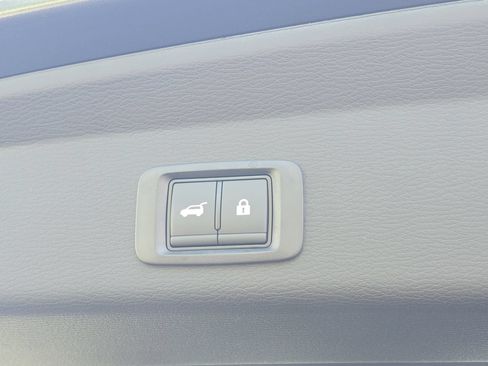 New 2026 Nissan Rogue Platinum AWD/4WD image 13
