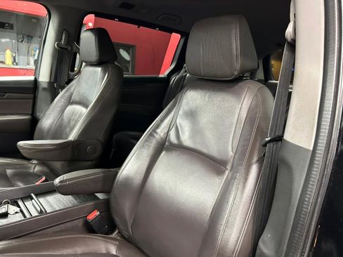 Used 2018 Honda Odyssey EX-L image 9