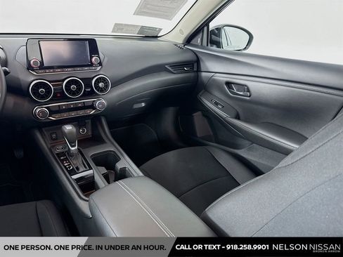 Used 2025 Nissan Sentra S image 21