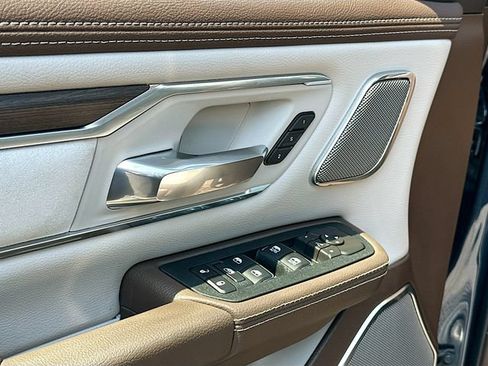 New 2026 RAM 1500 Laramie AWD/4WD image 14