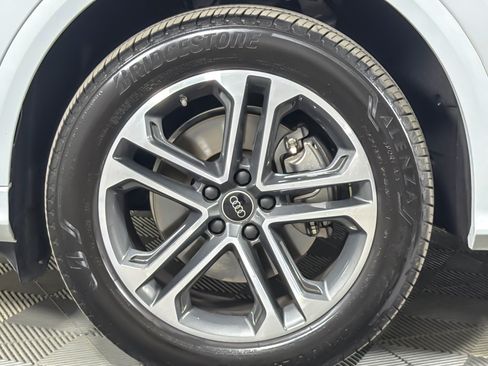 Used 2025 Audi Q5 Premium Plus w/ Premium Plus AWD/4WD image 25