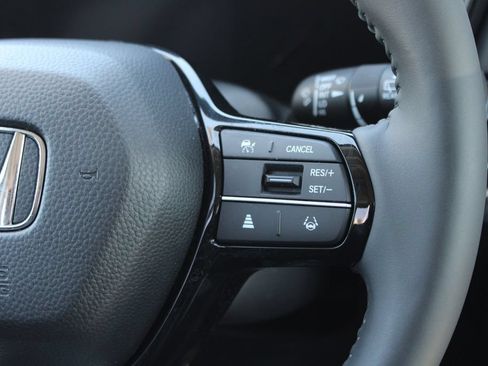 Used 2025 Honda CR-V EX-L image 18