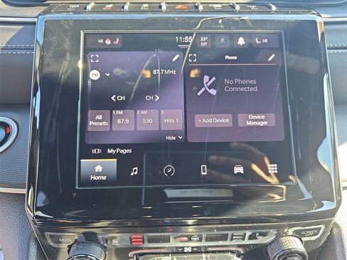 New 2025 Jeep Grand Cherokee Altitude image 23